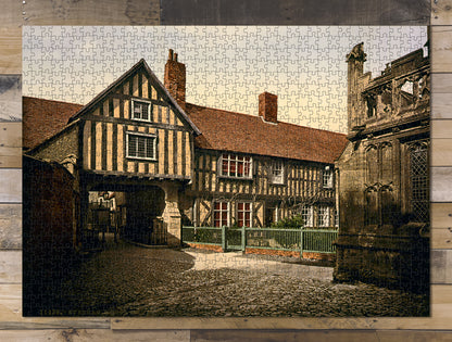 1000 piece puzzle Evesham Abbot Reginald's gateway & old vicarage 1890-1900 England Unique Gift